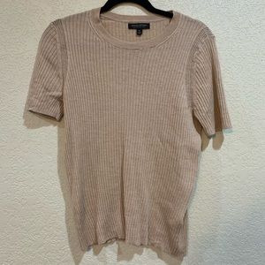 ❤️2/$20❤️ vintage Banana Republic tee